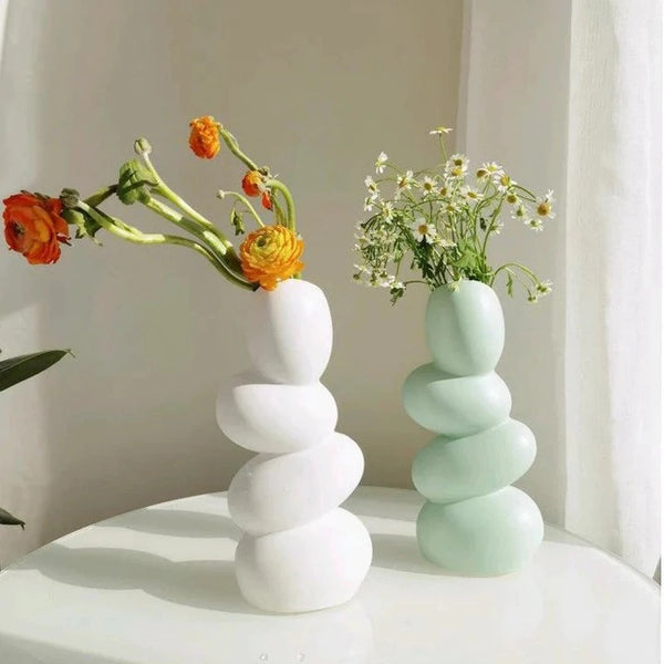 5 Ways to Decorate with Vases