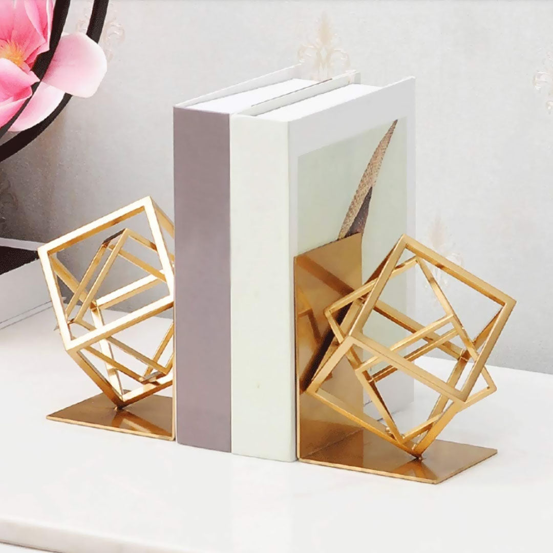 Cube Bookend Gold – Perfect Pieces